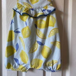 Baby Gap Lemon Bubble, one-piece 18-24mths